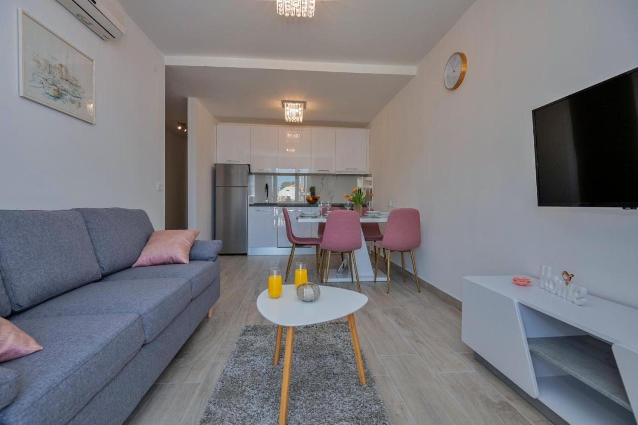 Luxury Apartment Makarska 2Min From Beach מראה חיצוני תמונה