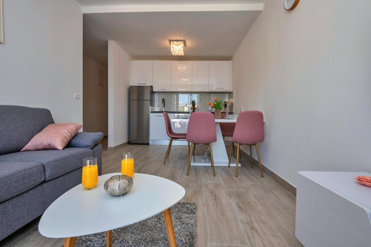 Luxury Apartment Makarska 2Min From Beach מראה חיצוני תמונה