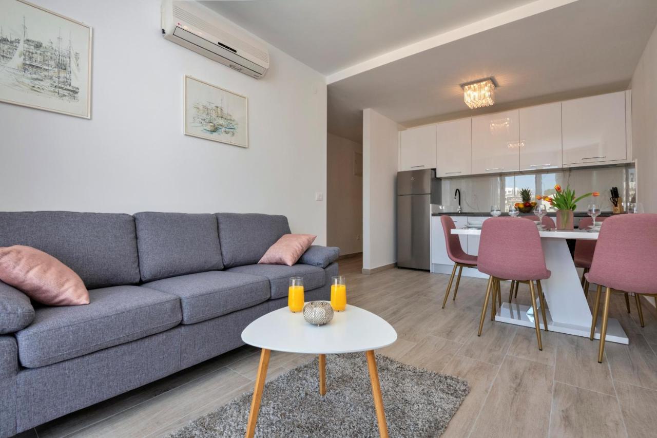 Luxury Apartment Makarska 2Min From Beach מראה חיצוני תמונה