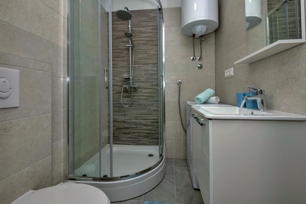 Luxury Apartment Makarska 2Min From Beach מראה חיצוני תמונה